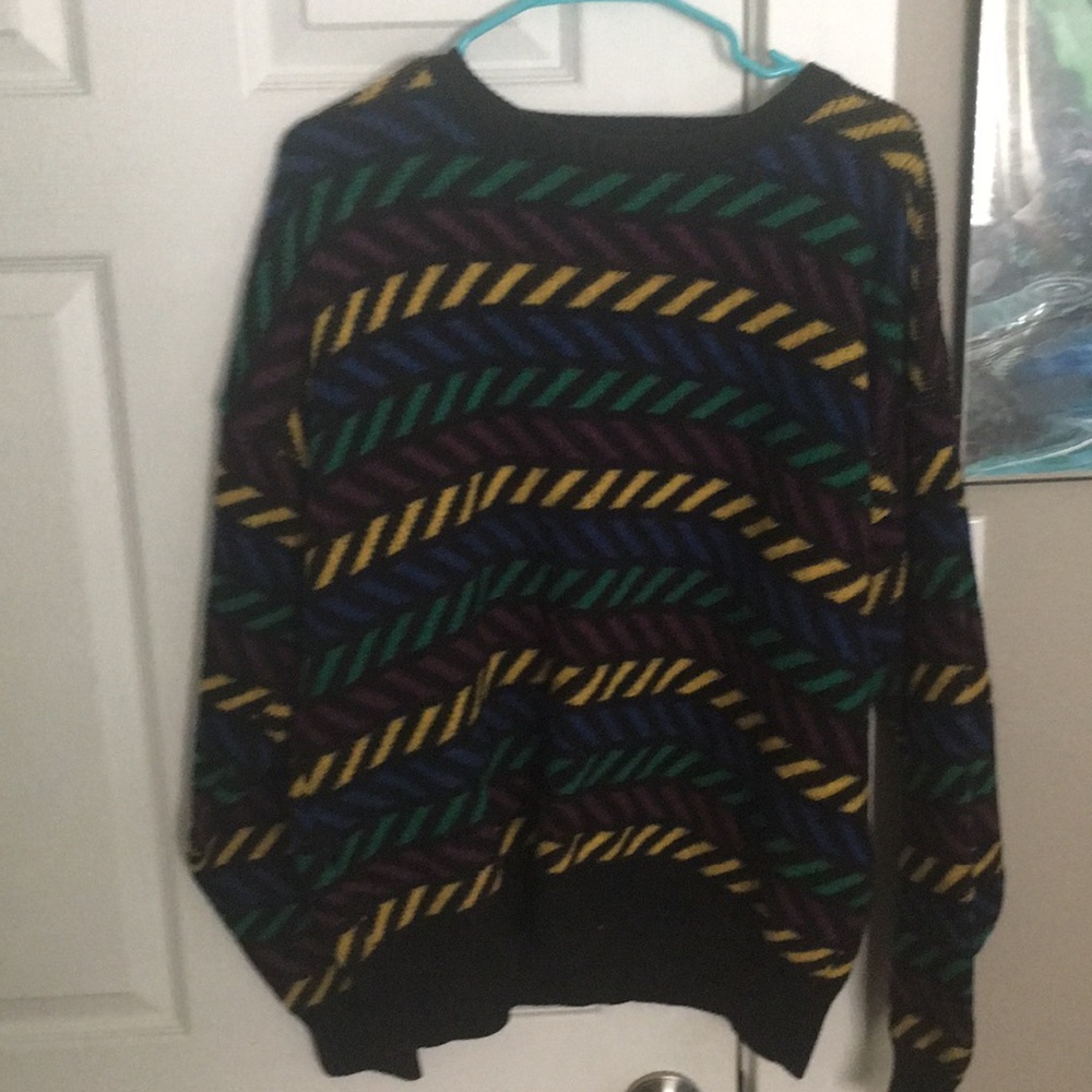Funky sweater! XL